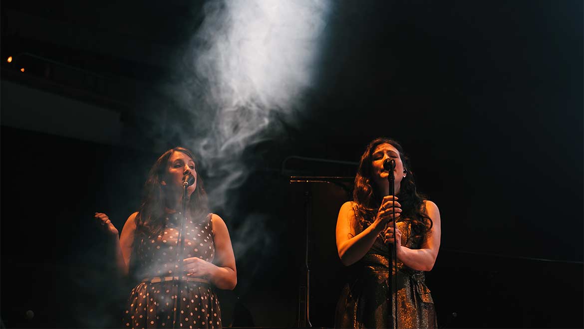 dpa-delivers-power-and-delicacy-to-the-unthanks-live-shows-l-2.jpg
